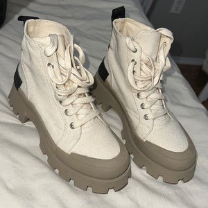 Cream tan lace up boots